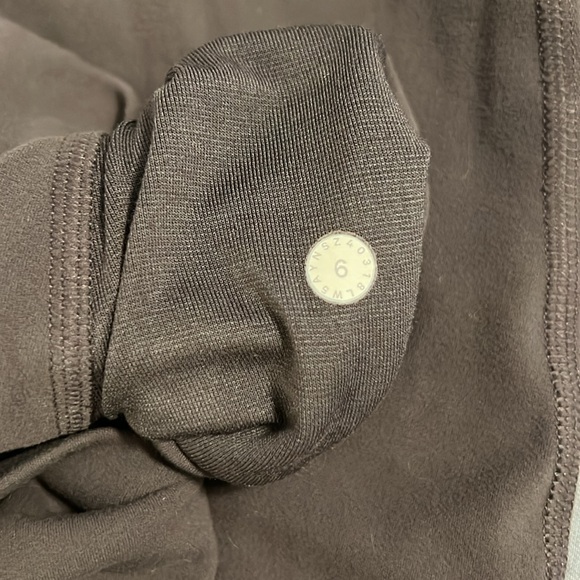 Lululemon purple Align Leggings - Picture 5 of 5